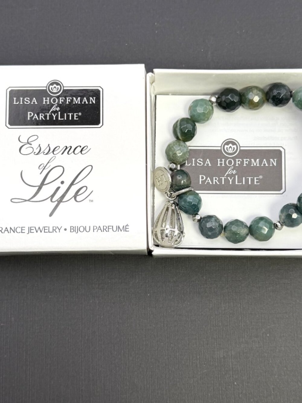 Lisa Hoffman PartyLite Green Stone Fragrance Bracelet Teardrop Charm P92056